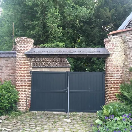 Bed & Breakfast D'hotes Au Manoir Proche 3*