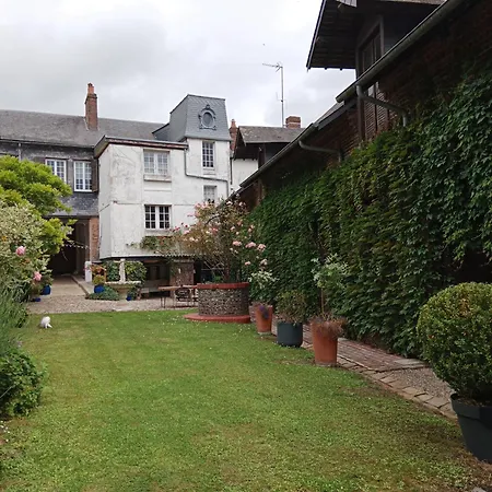 Bed & Breakfast D'hotes Au Manoir Proche 3*