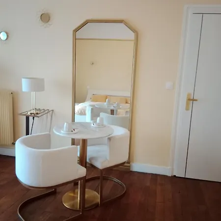Bed & Breakfast D'hotes Au Manoir Proche Gamaches (Somme)
